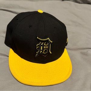 New Era Hat Detroit Tigers Fitted Cap Size 7 1/8